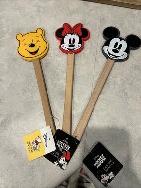 Disney Silicone Spatula Set Mickey Minnie Winnie the Pooh NWT Kitchen Utensils